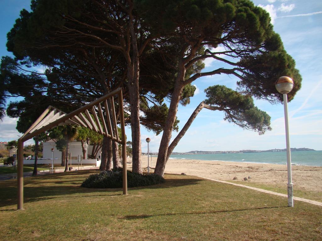 Apartamento Playa Esquirol Cambrils Exterior photo